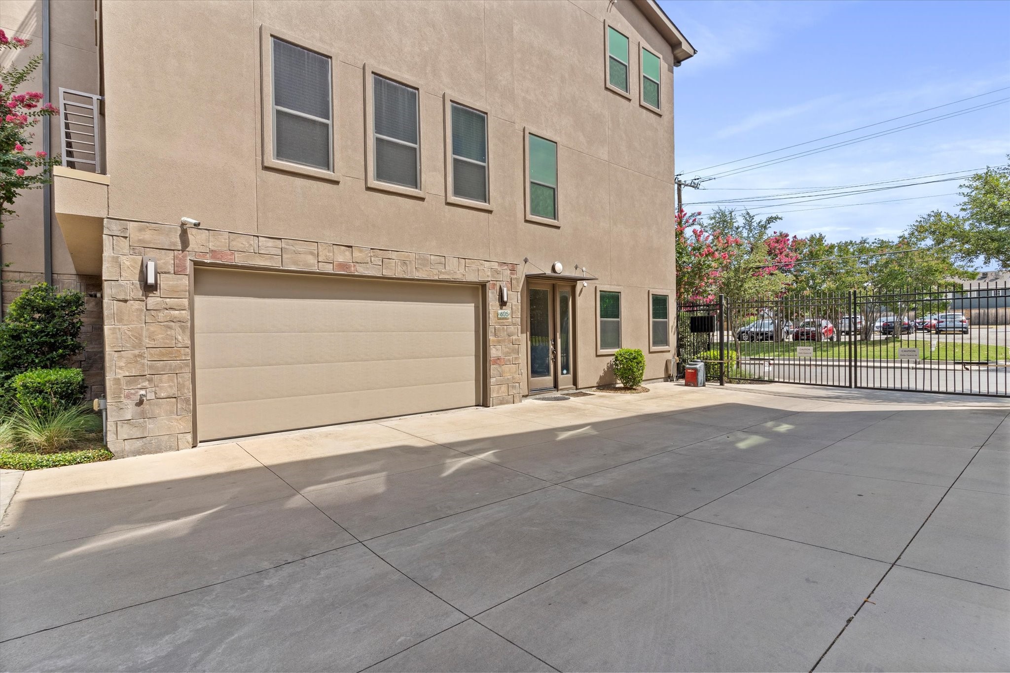 1717 Annex Avenue Dallas TX 75204