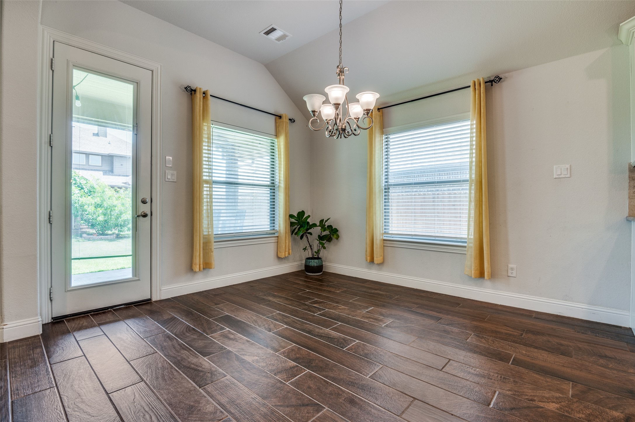 426 Summer Grove Drive Midlothian TX 76065