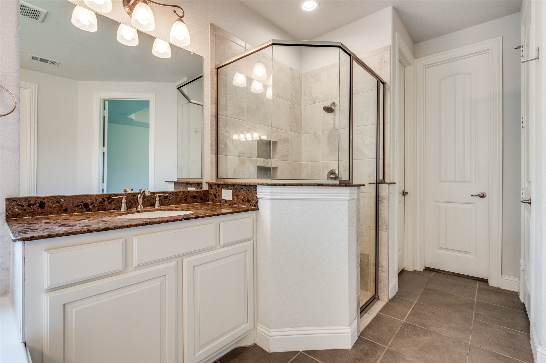 426 Summer Grove Drive Midlothian TX 76065