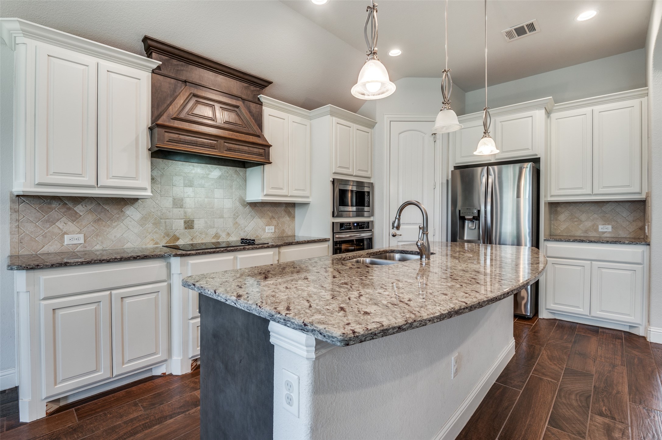 426 Summer Grove Drive Midlothian TX 76065