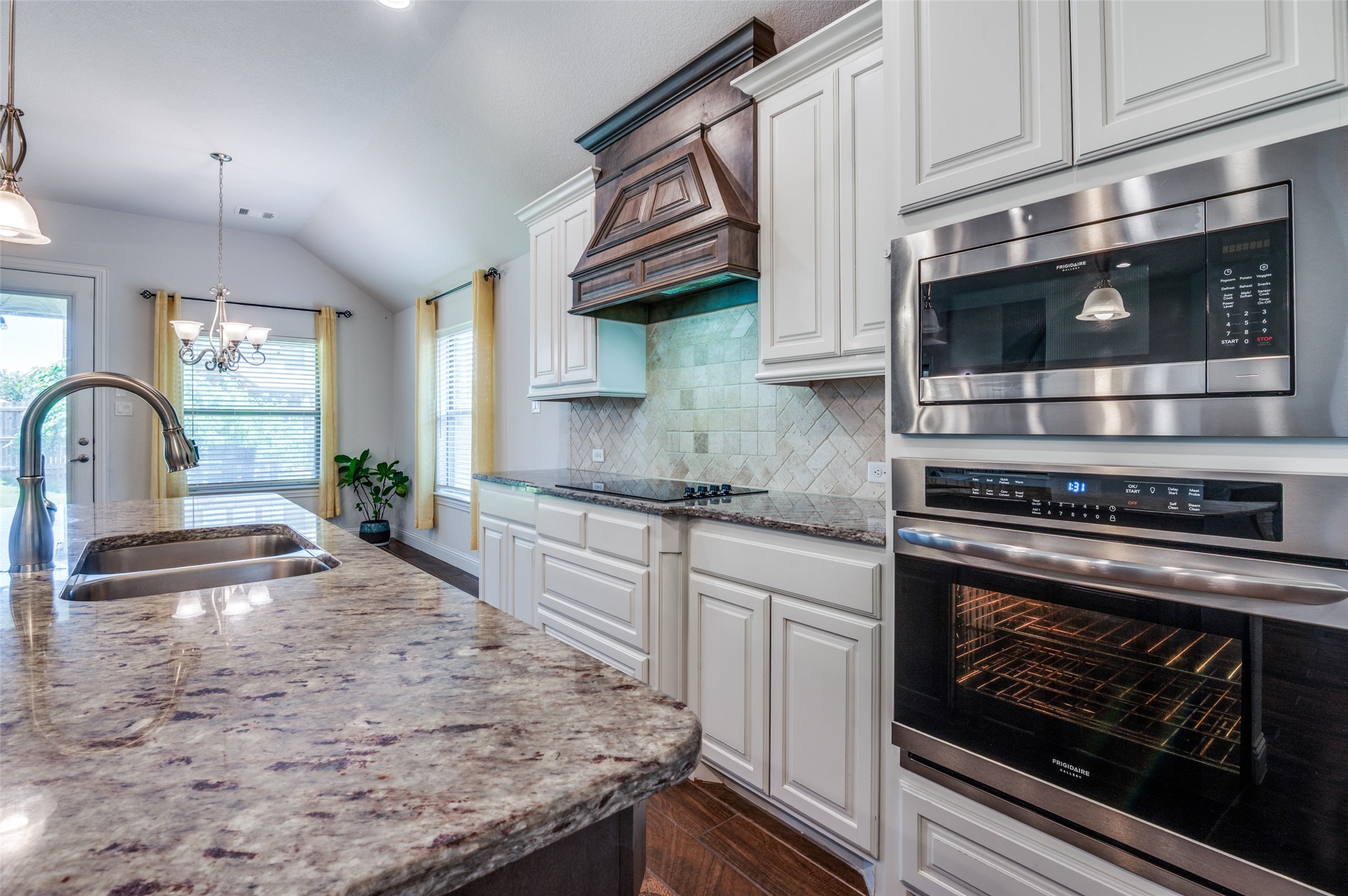 426 Summer Grove Drive Midlothian TX 76065