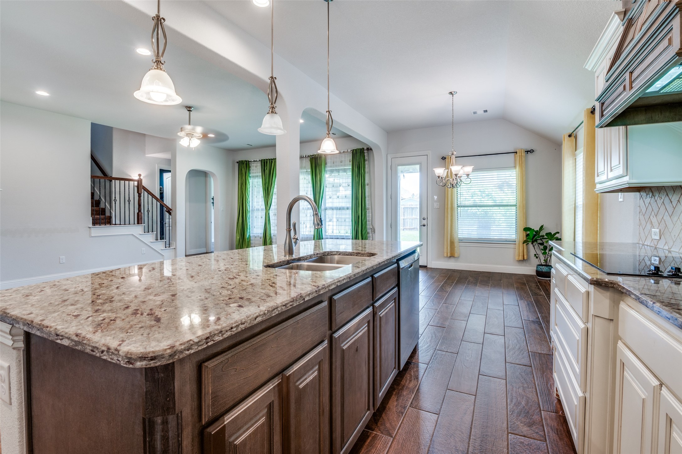 426 Summer Grove Drive Midlothian TX 76065