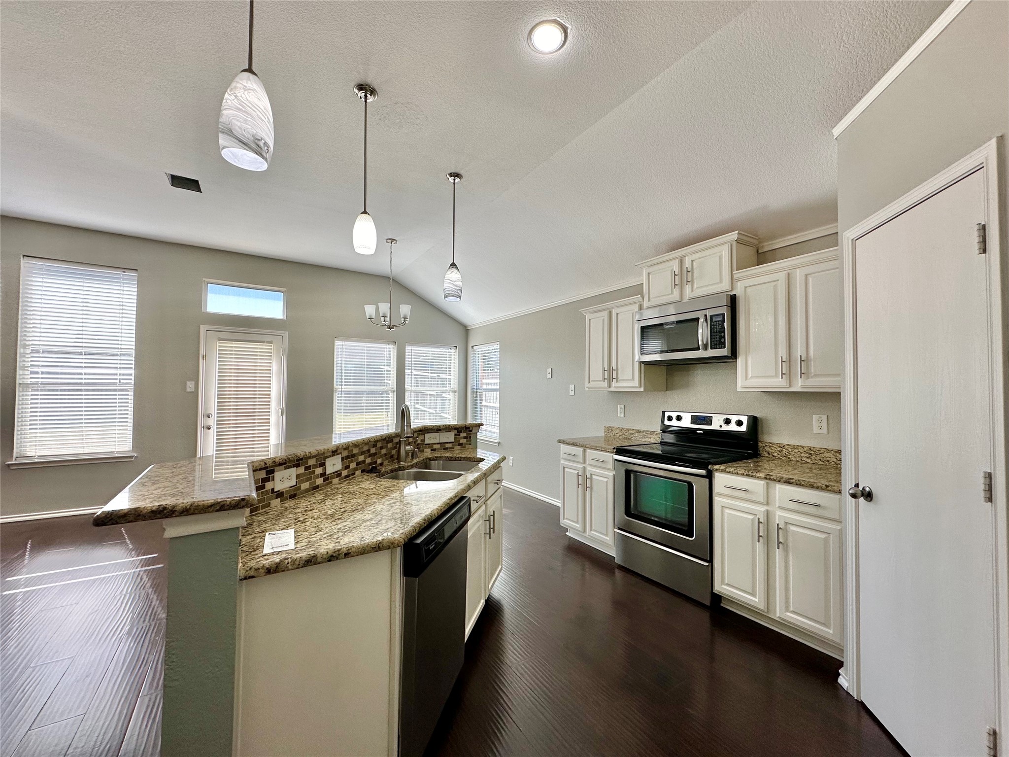 6920 Misty Meadow Lane Arlington TX 76002