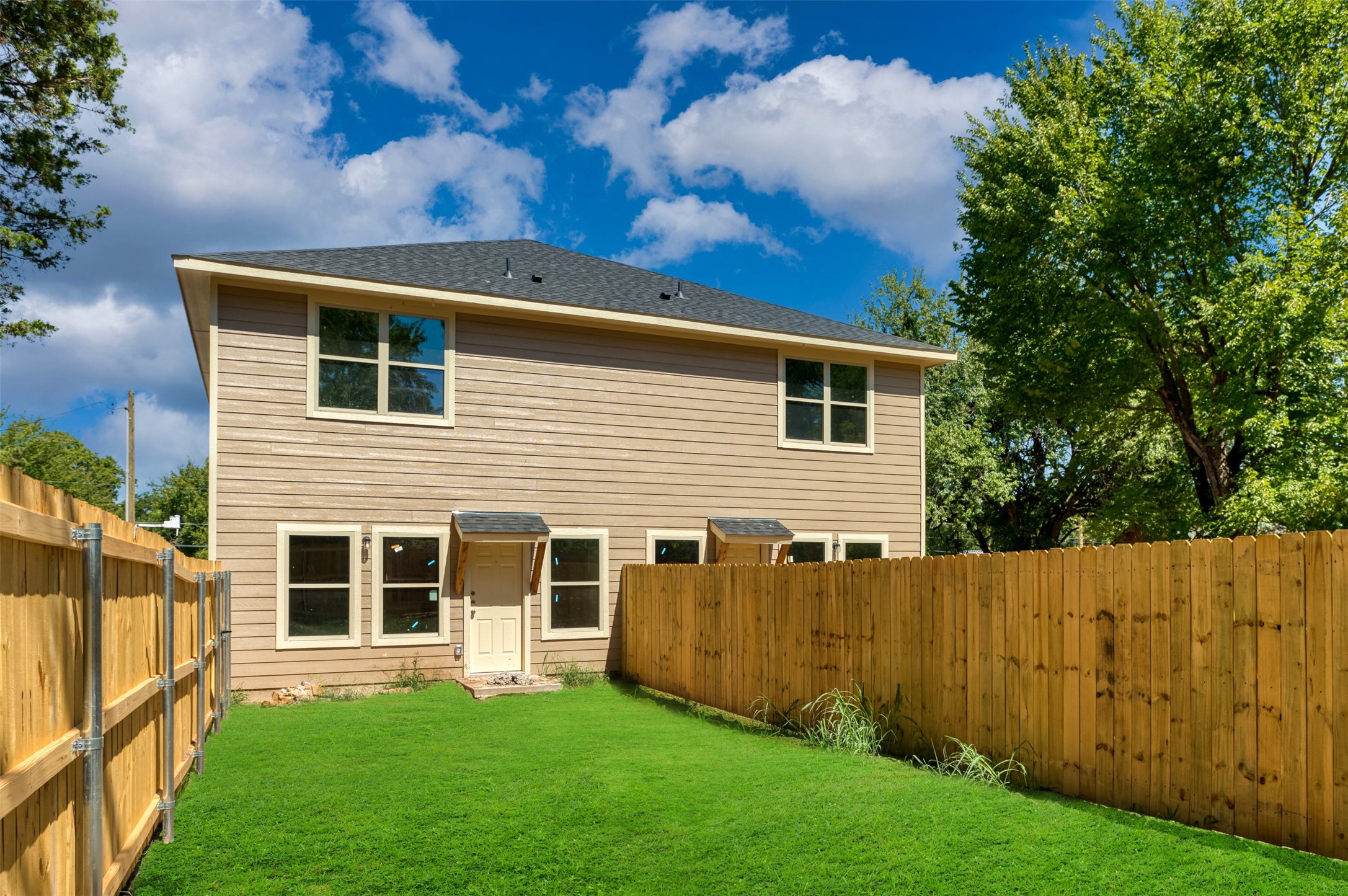 805 S 6th Street Bonham TX 75418