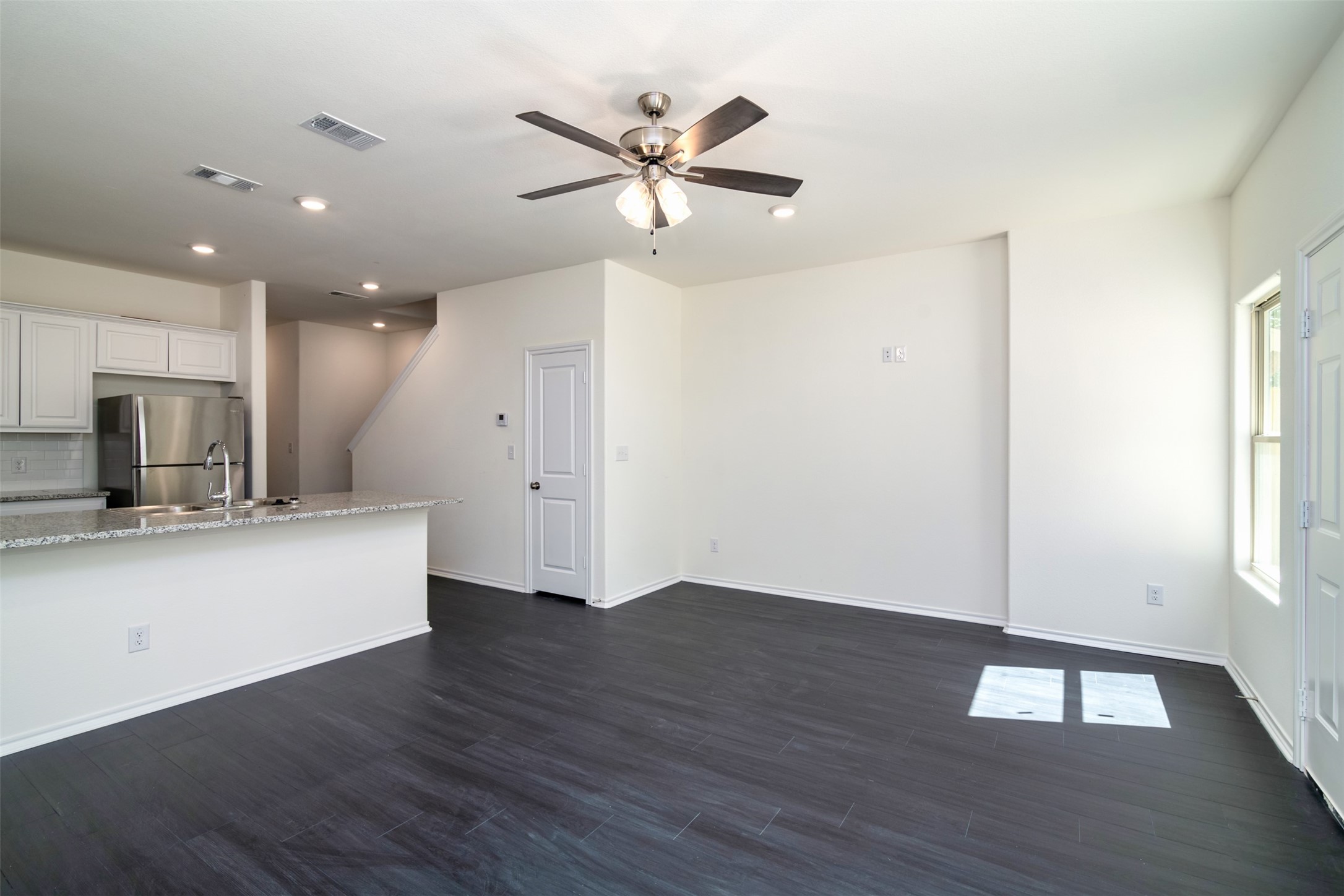 805 S 6th Street Bonham TX 75418