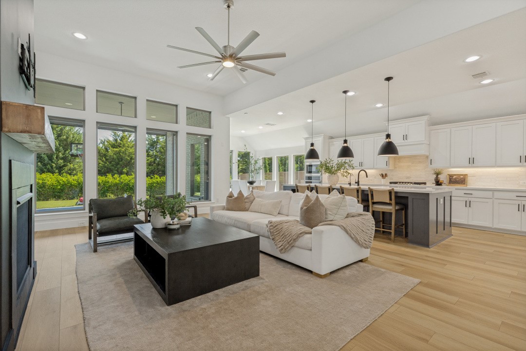 1513 Snapdragon Court Celina TX 75078