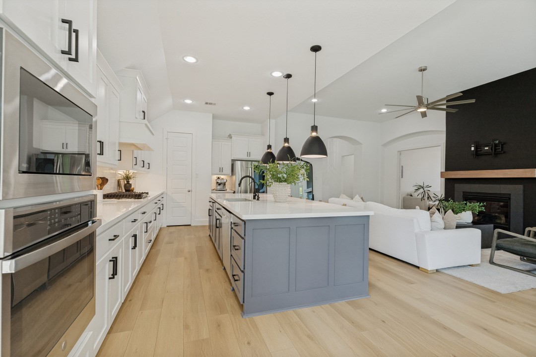 1513 Snapdragon Court Celina TX 75078