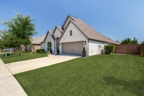 1513 Snapdragon Court Celina TX 75078