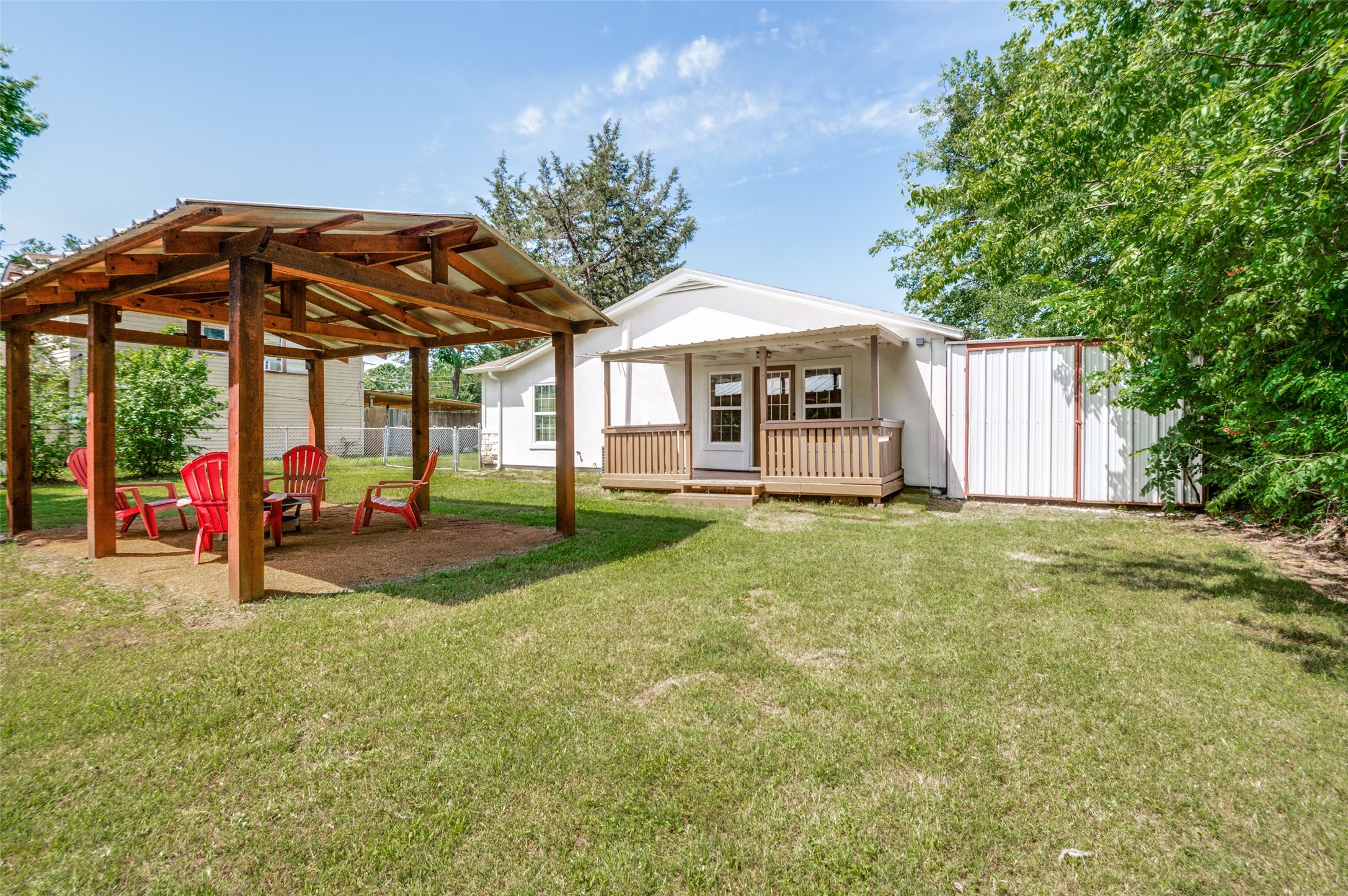 203 S Waxahachie Street Mansfield TX 76063