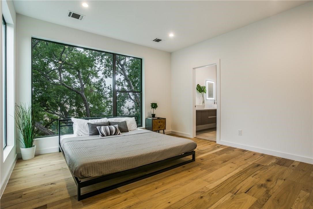 2619 Kimsey Drive Dallas TX 75235