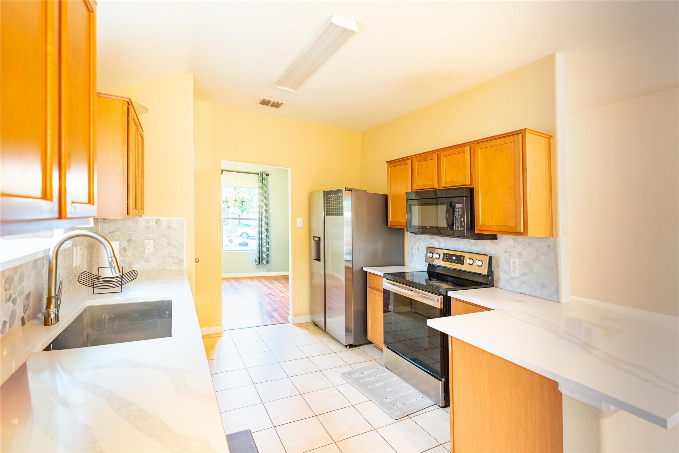 1906 Castaway Drive Dallas TX 75051