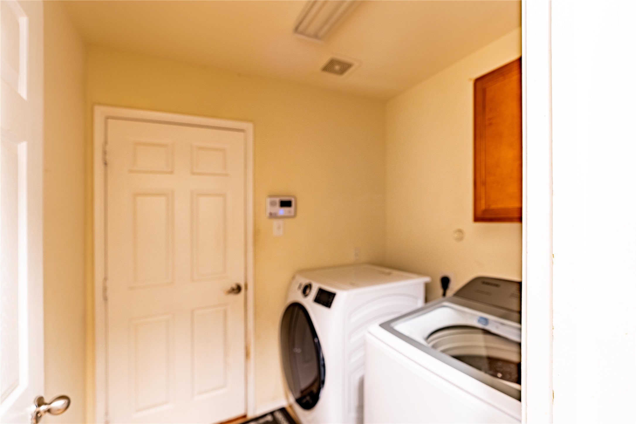1906 Castaway Drive Dallas TX 75051