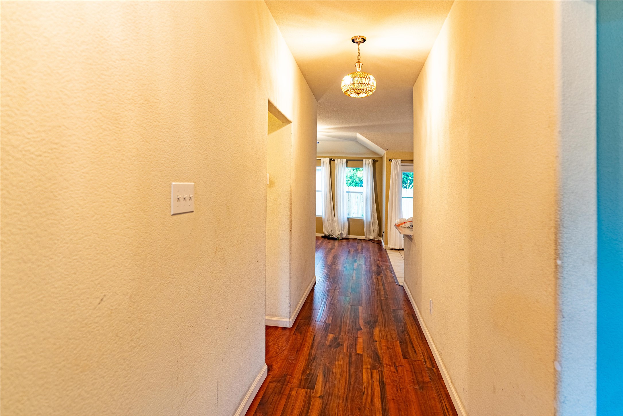 1906 Castaway Drive Dallas TX 75051