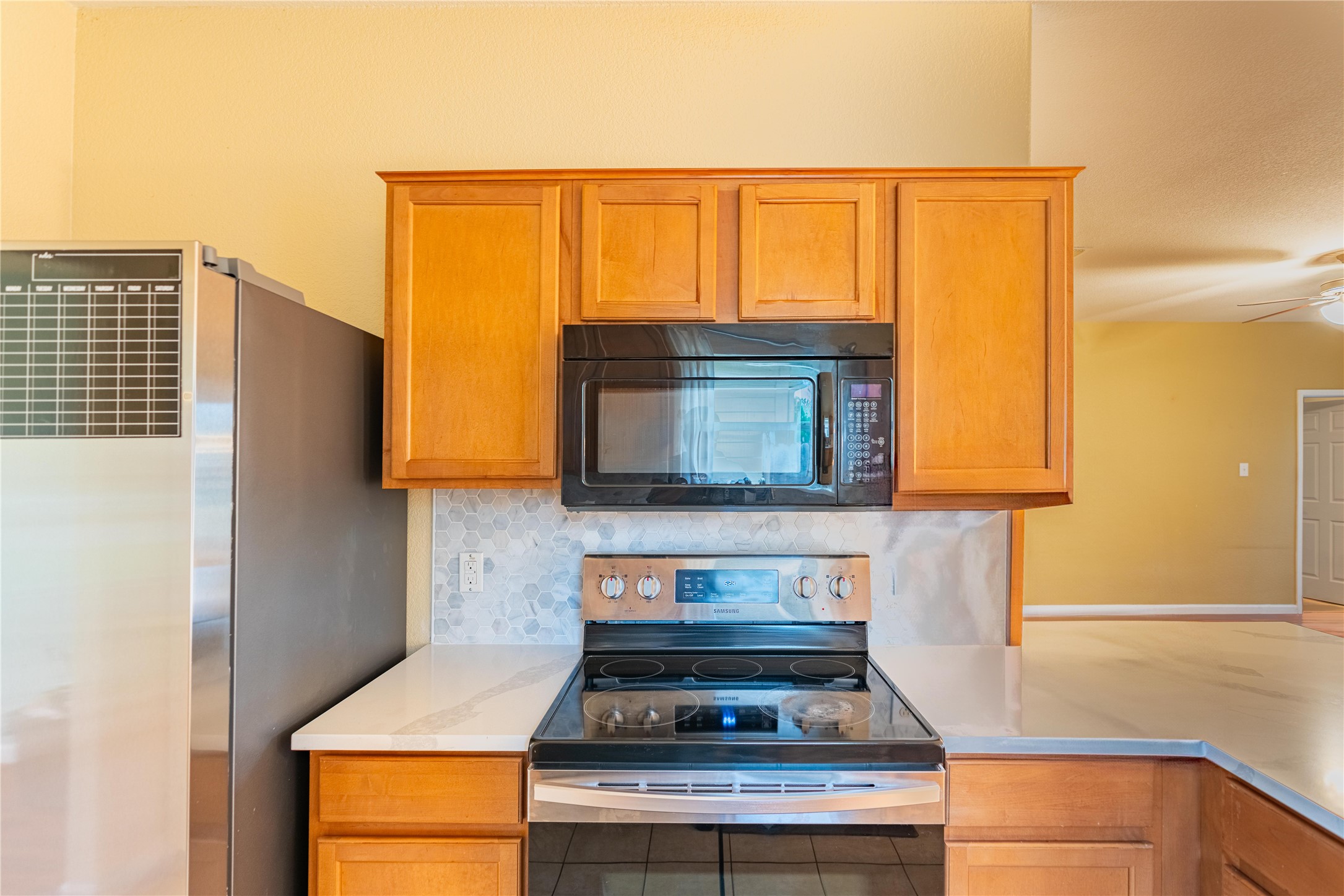 1906 Castaway Drive Dallas TX 75051