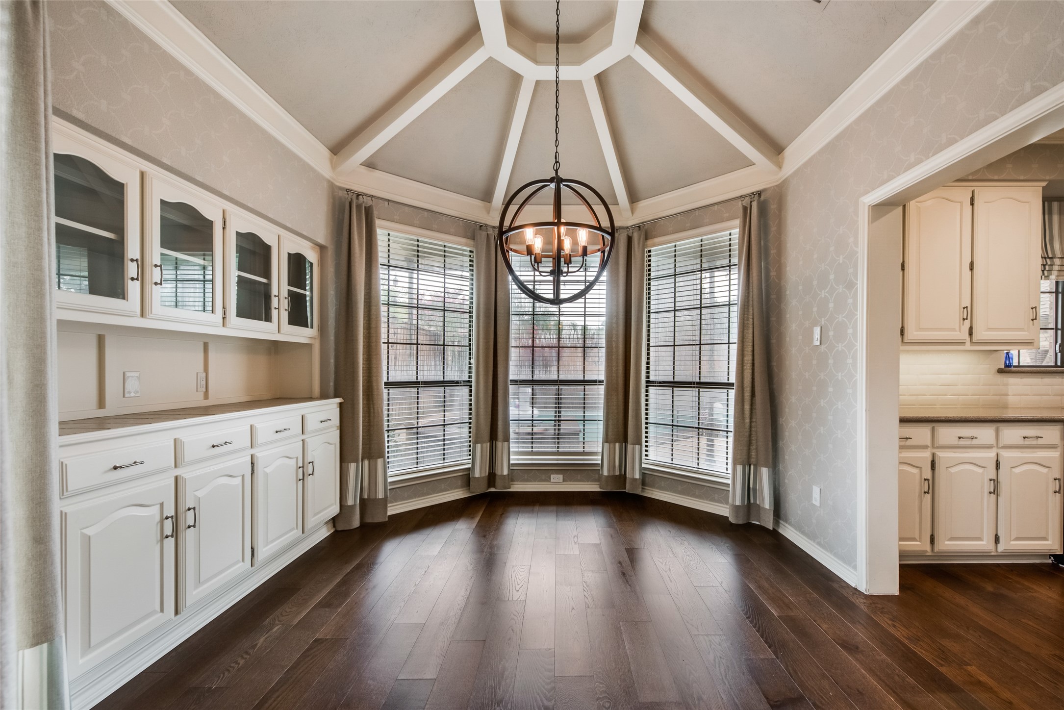 15720 Golden Creek Road Dallas TX 75248