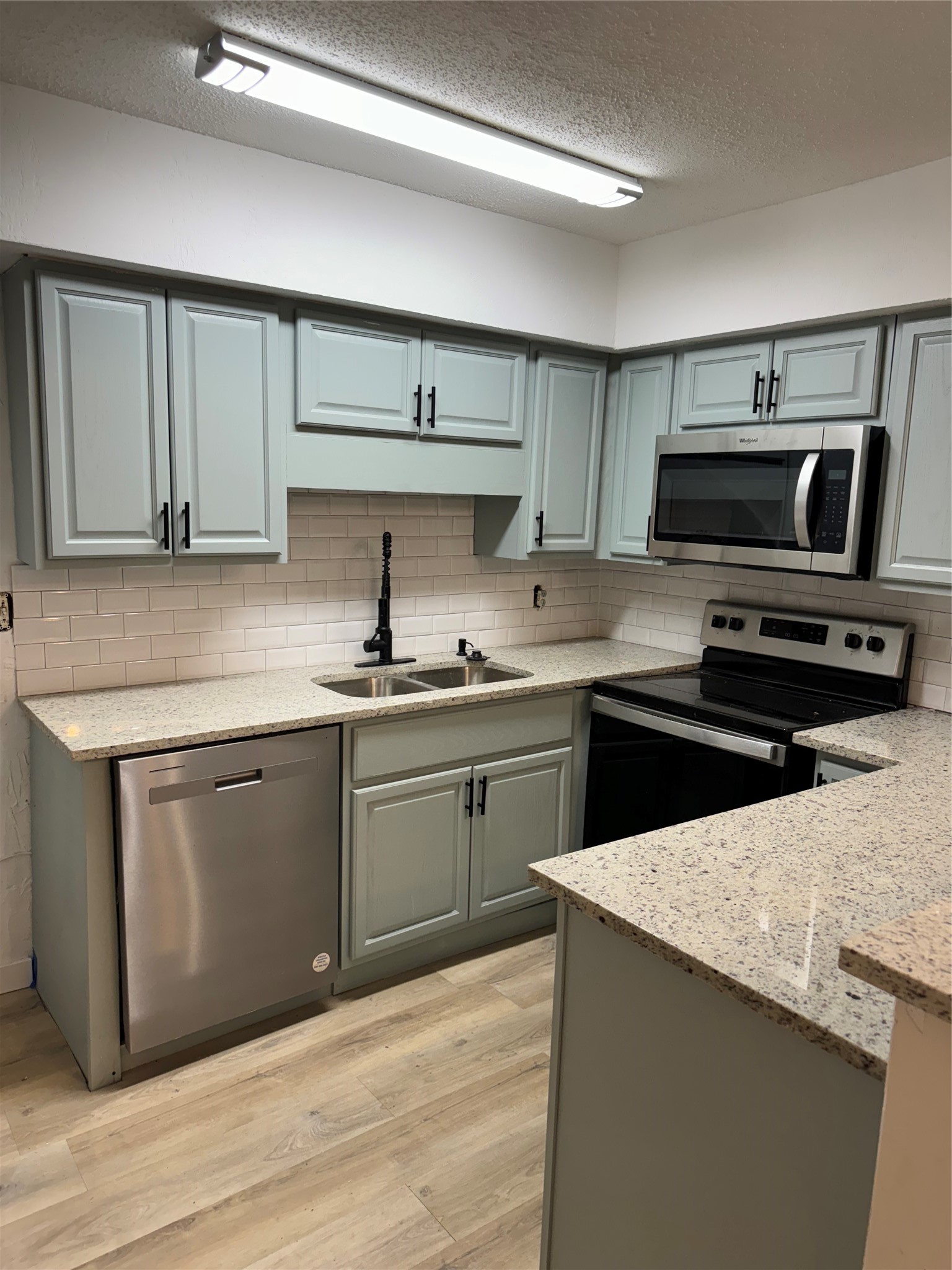 5212 Fleetwood Oaks Avenue Dallas TX 75235