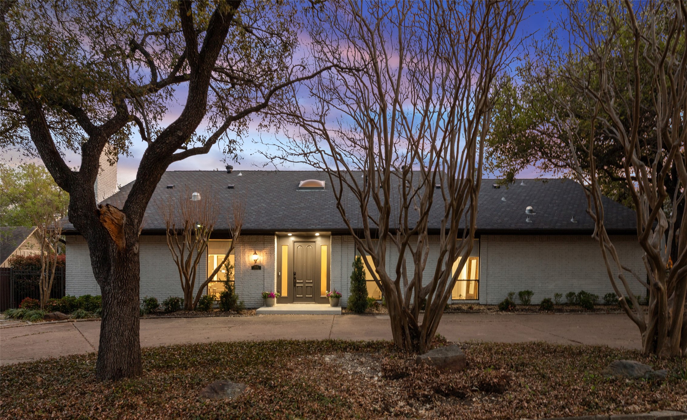 6824 Churchill Way Dallas TX 75230