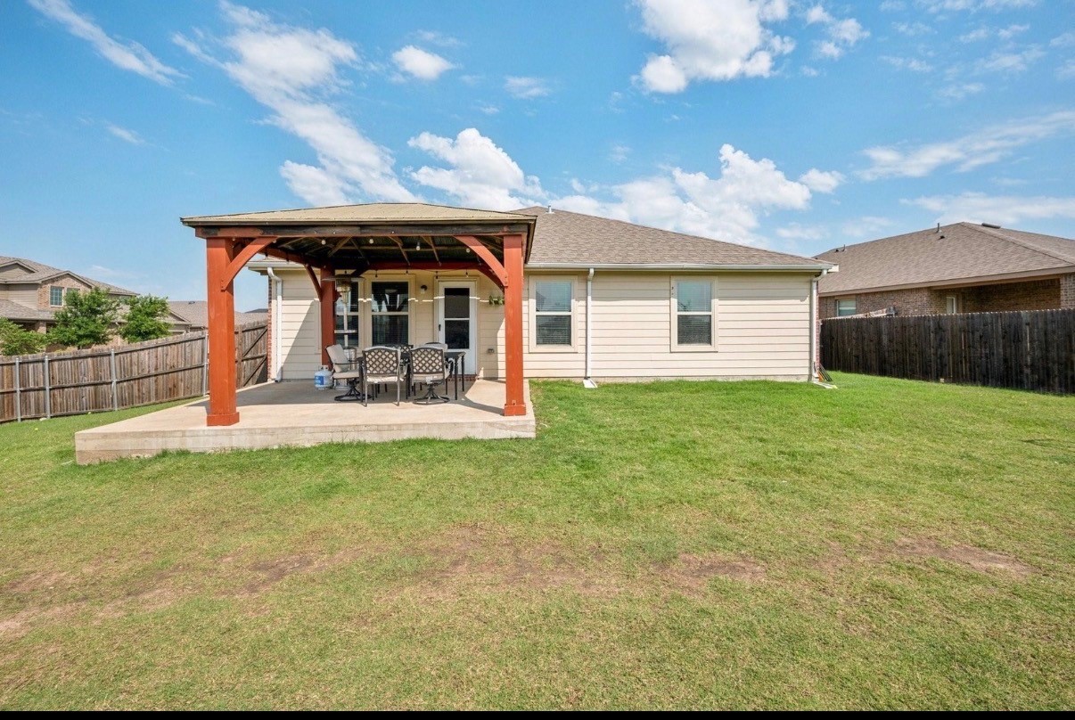 900 Sapphire Drive Princeton TX 75407