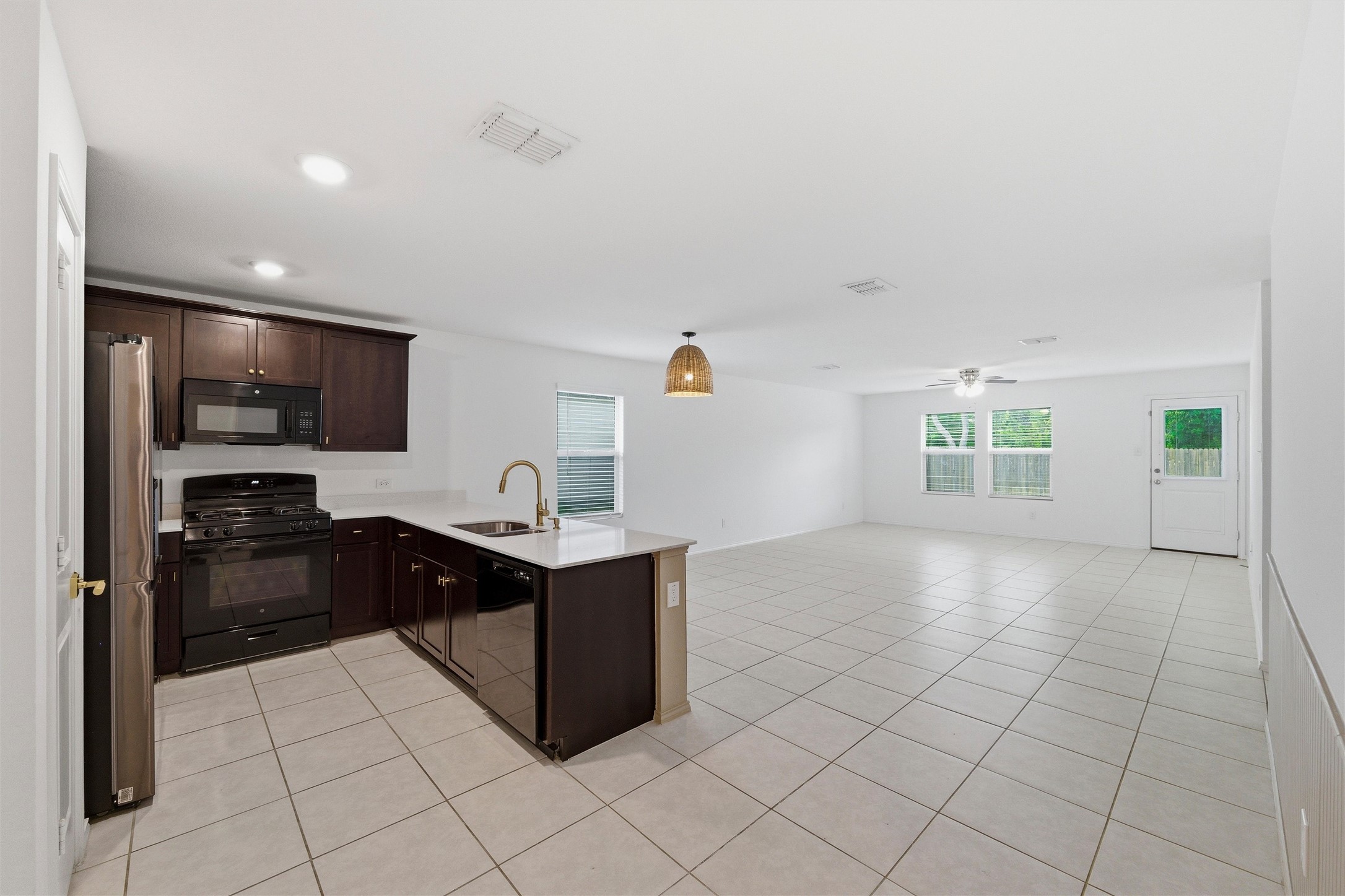 312 Ranchito Pass Fort Worth TX 76177