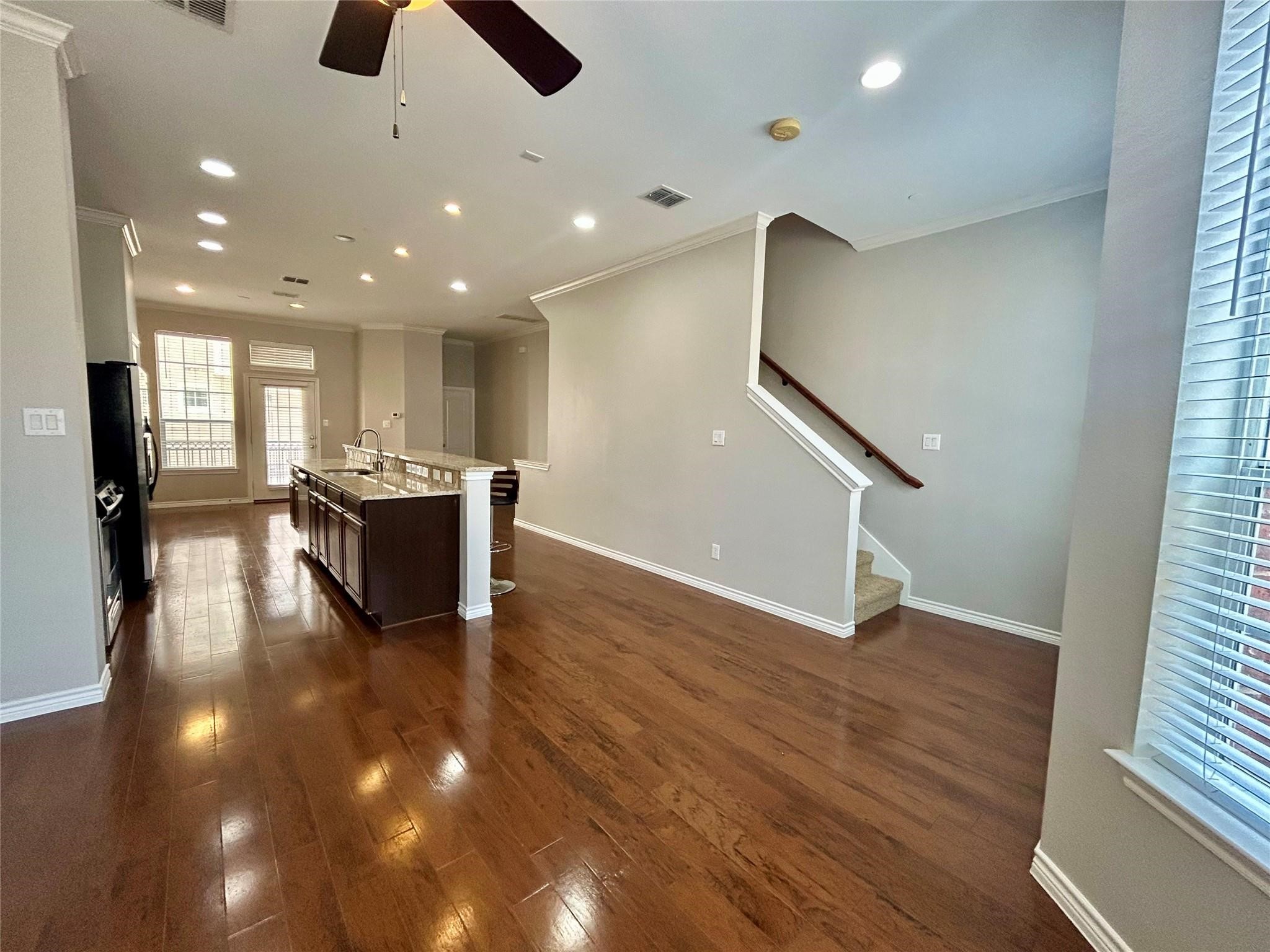 15826 Quorum Drive Addison TX 75001