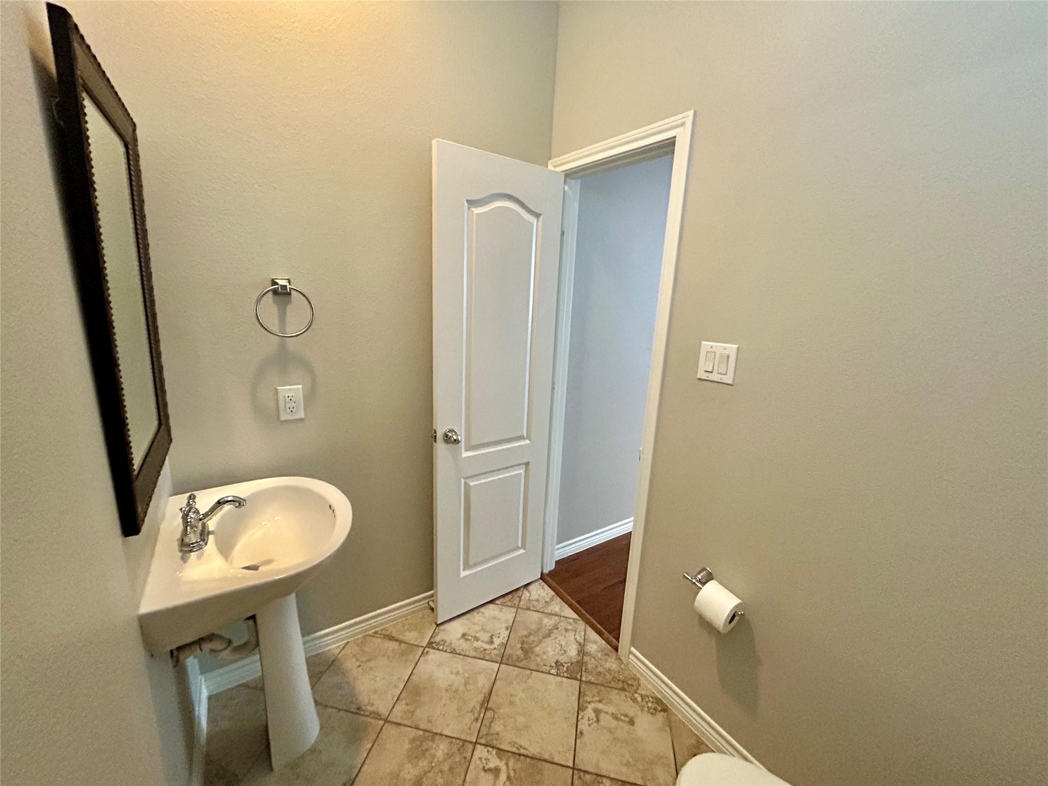 15826 Quorum Drive Addison TX 75001
