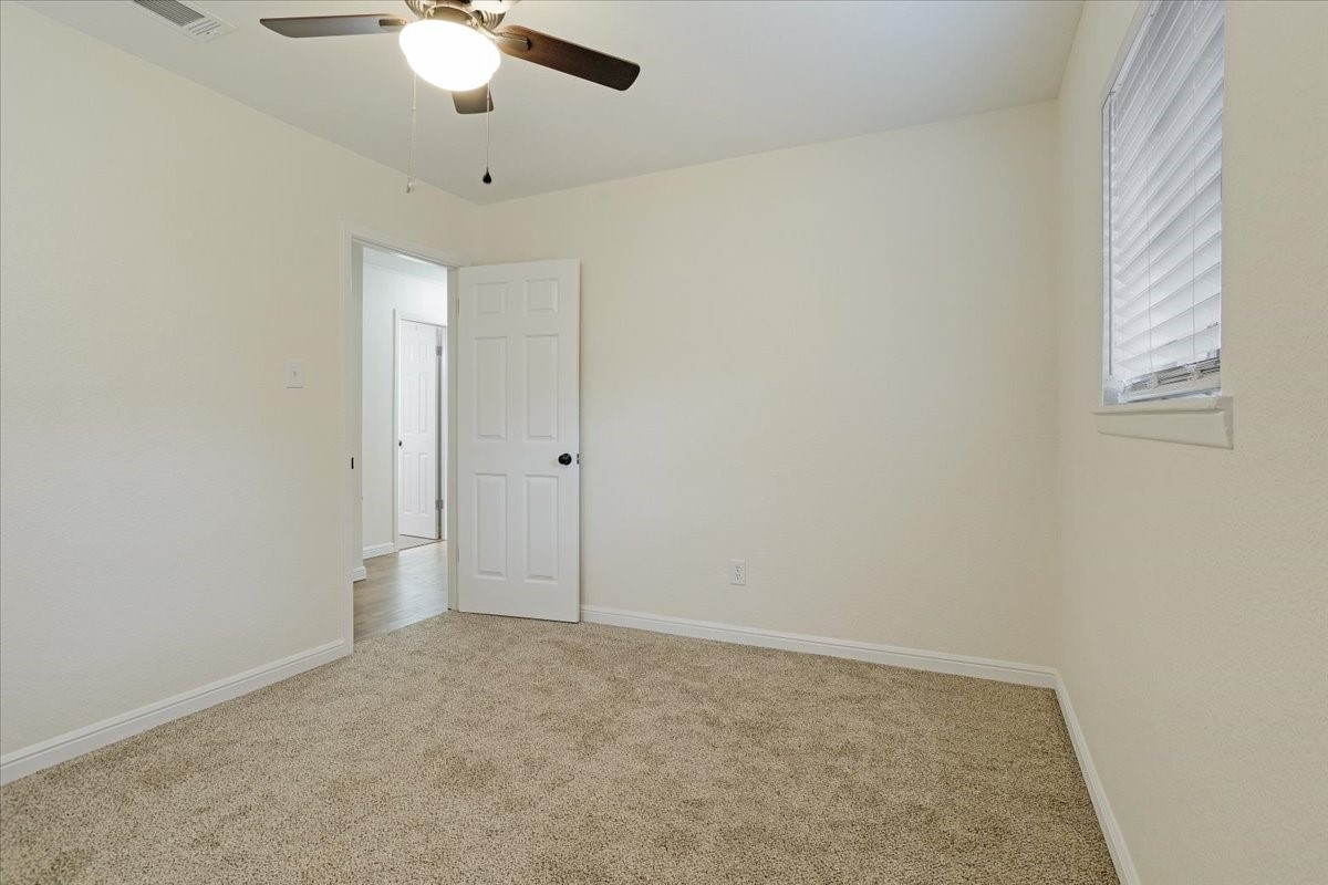 100 E Cunningham Street Bonham TX 75418