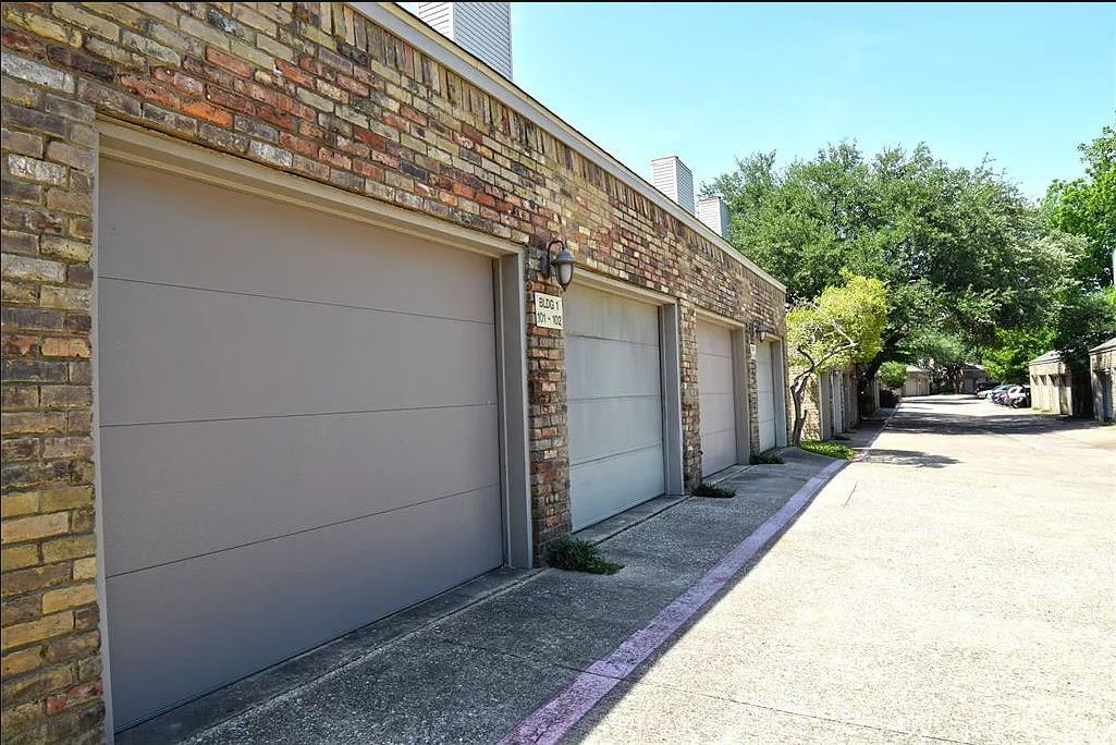 7340 Skillman Street Dallas TX 75231