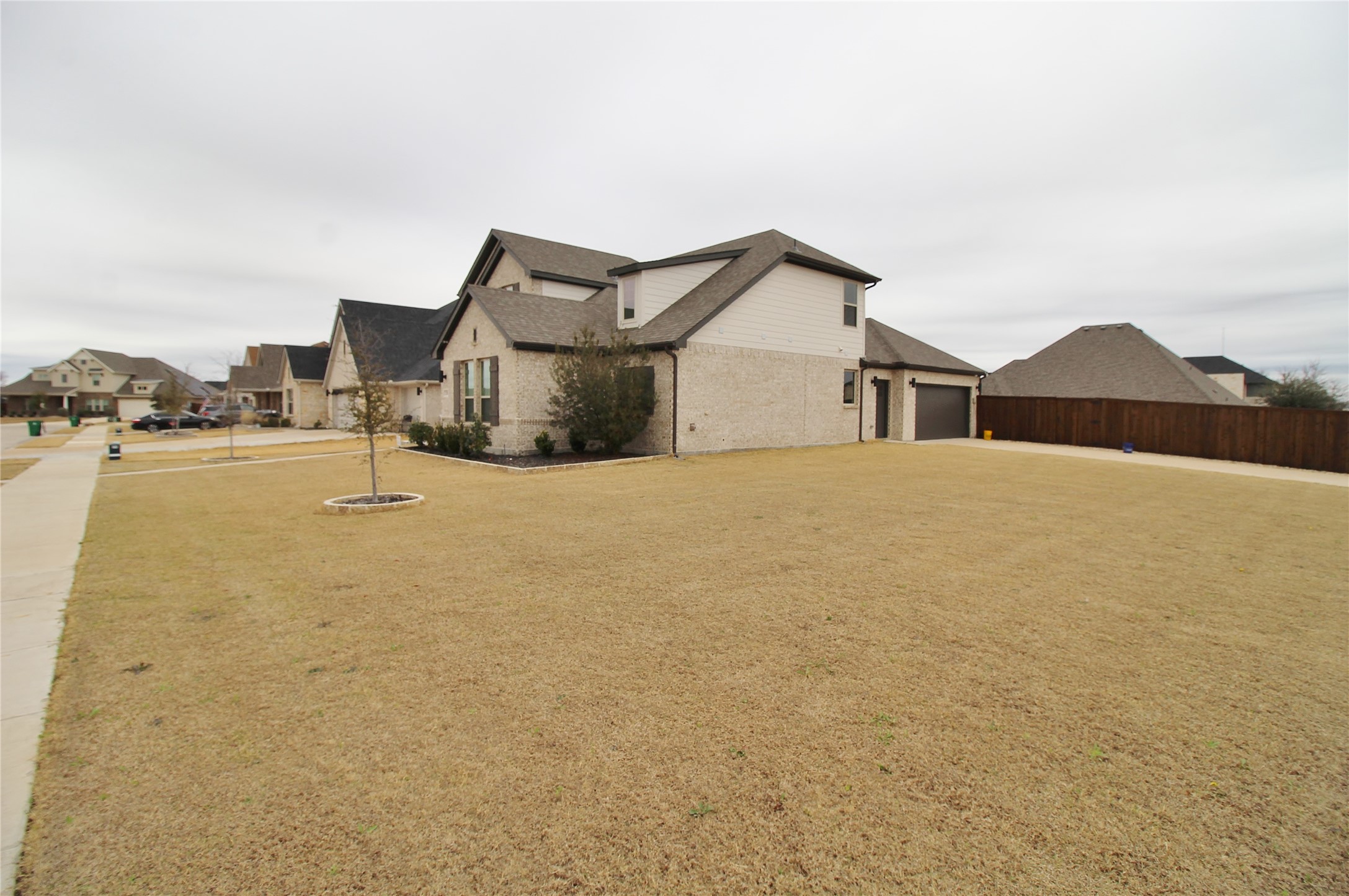 218 Mockingbird Drive Waxahachie TX 75165