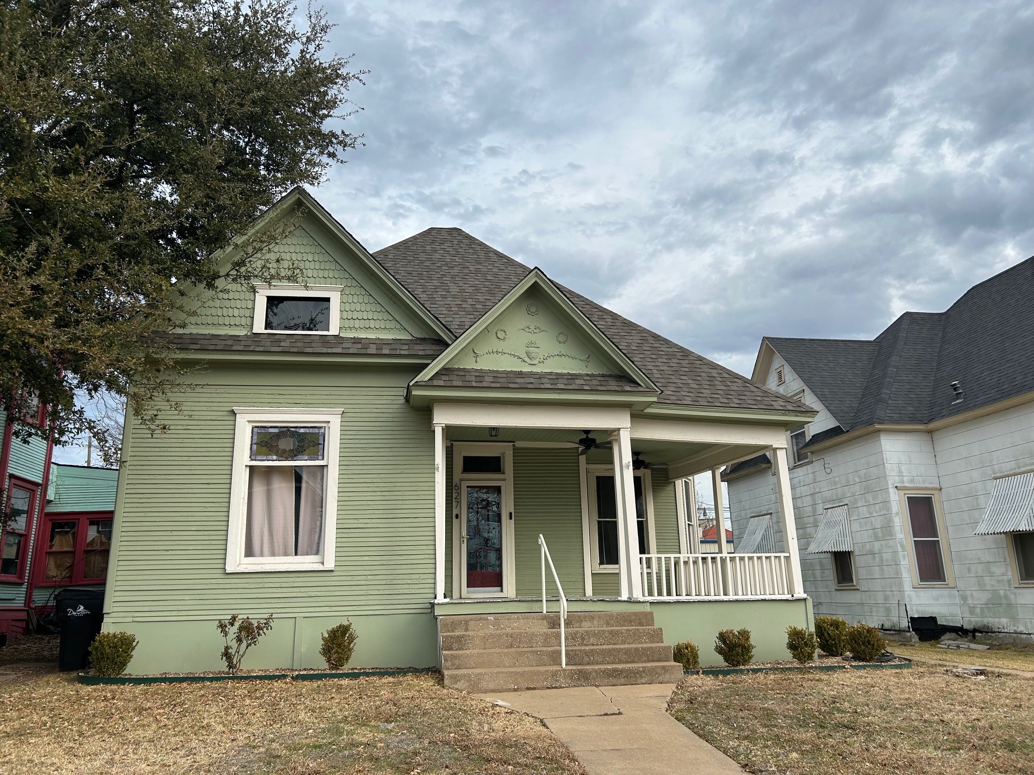 627 W Chestnut Street Denison TX 75020