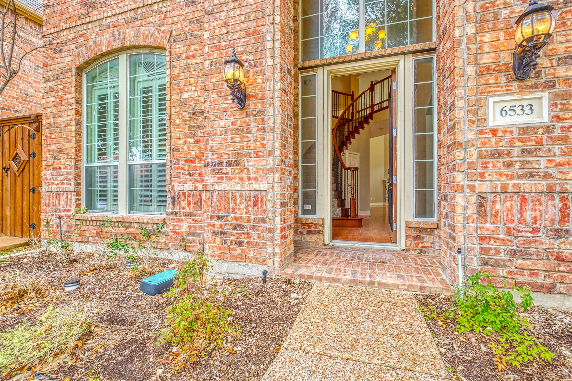 6533 Riveredge Drive Plano TX 75024