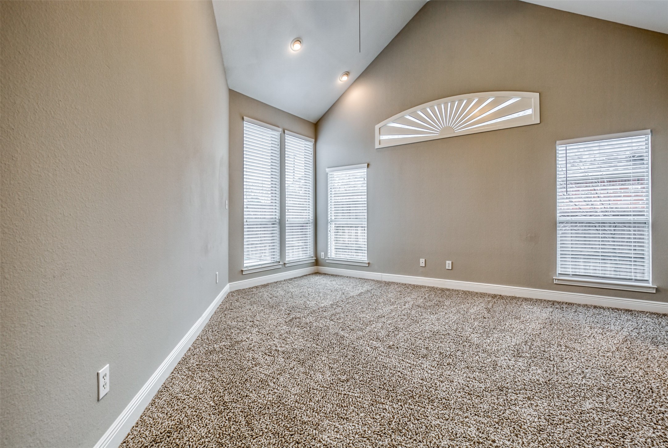 6533 Riveredge Drive Plano TX 75024
