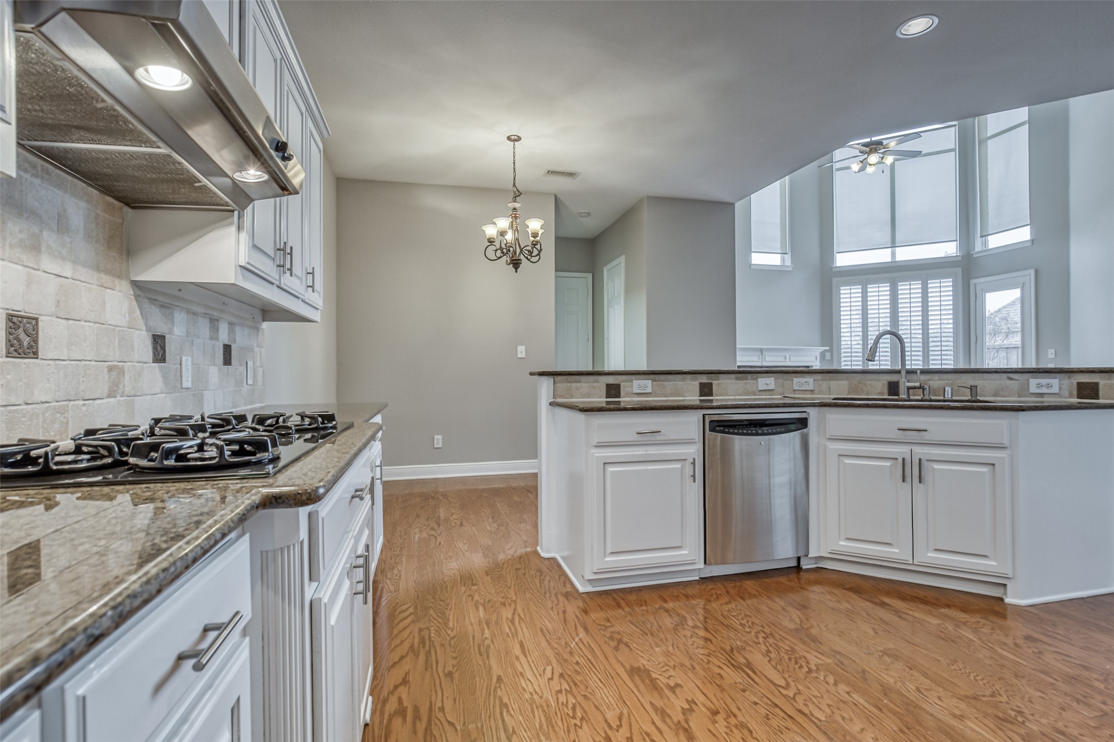 6533 Riveredge Drive Plano TX 75024