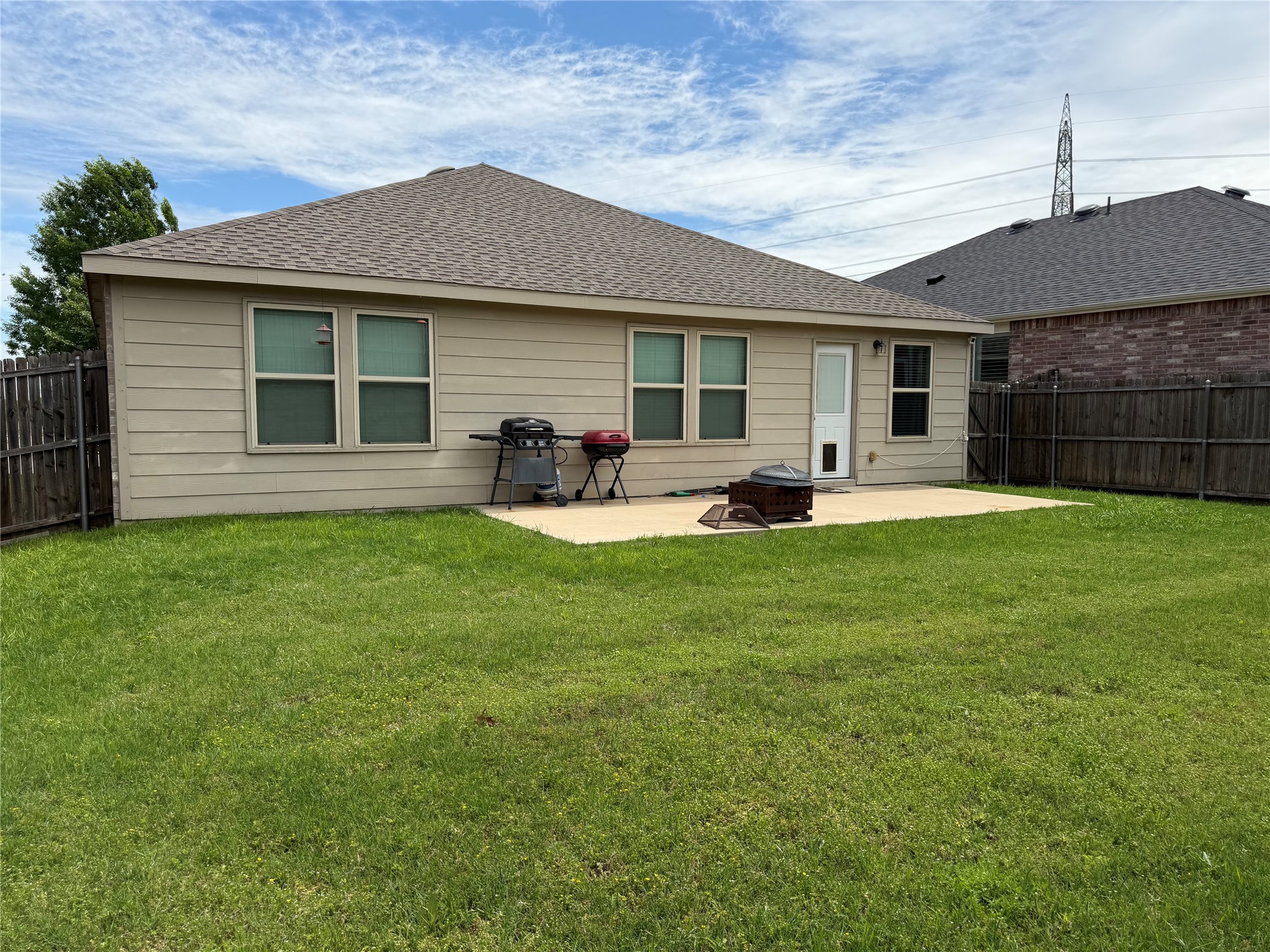 9913 Amosite Drive Fort Worth TX 76131