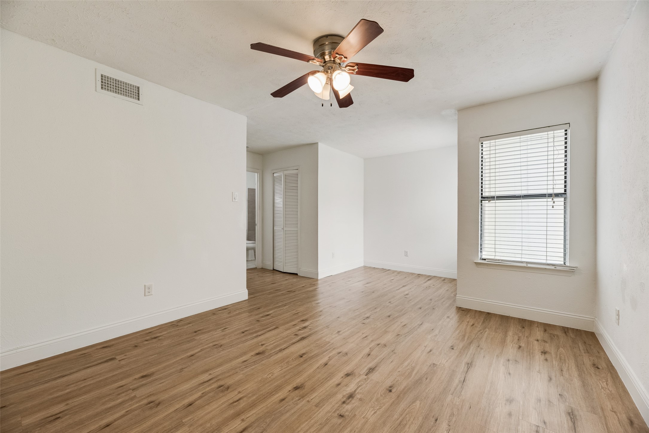 1732 Delaford Court Carrollton TX 75007