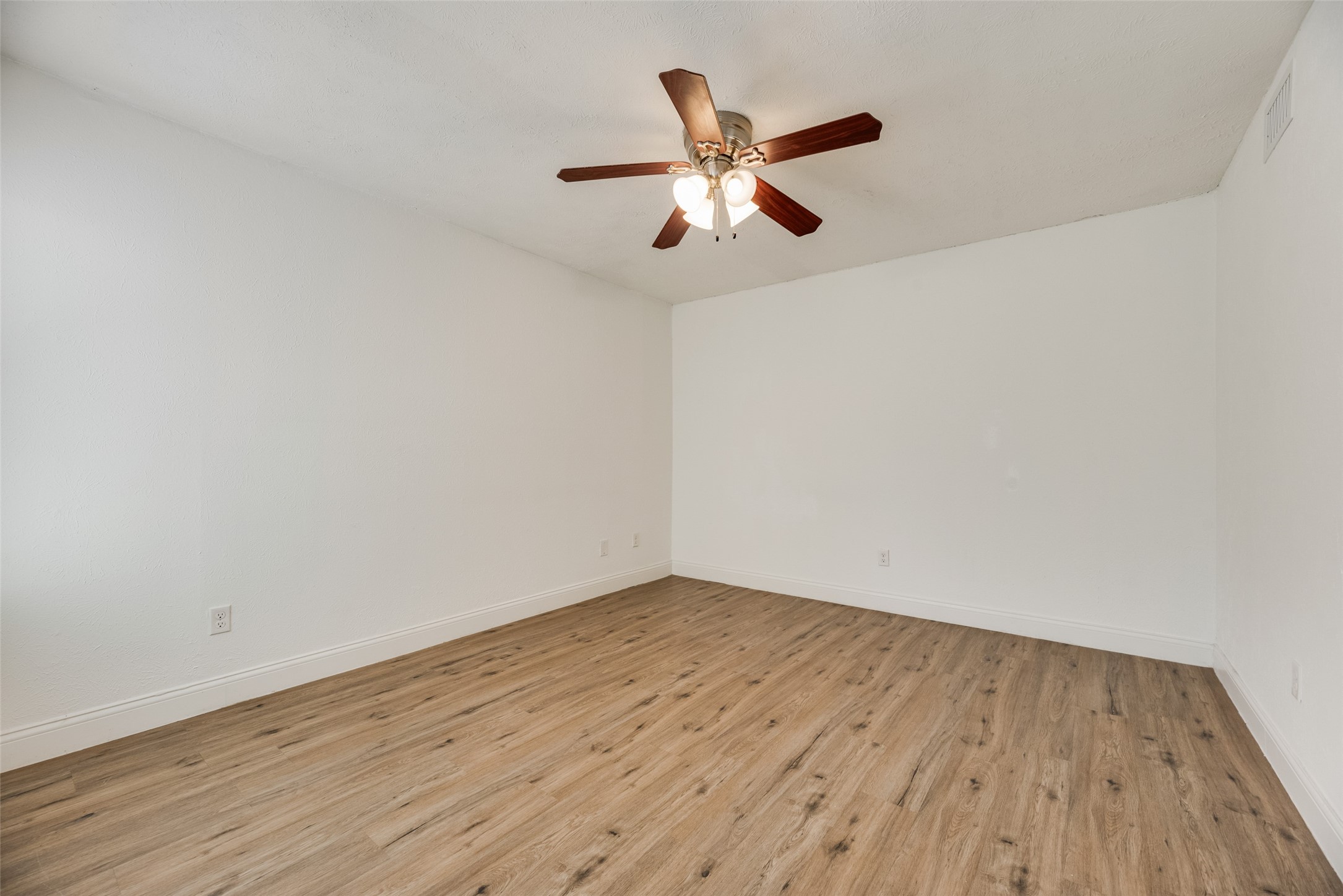 1732 Delaford Court Carrollton TX 75007