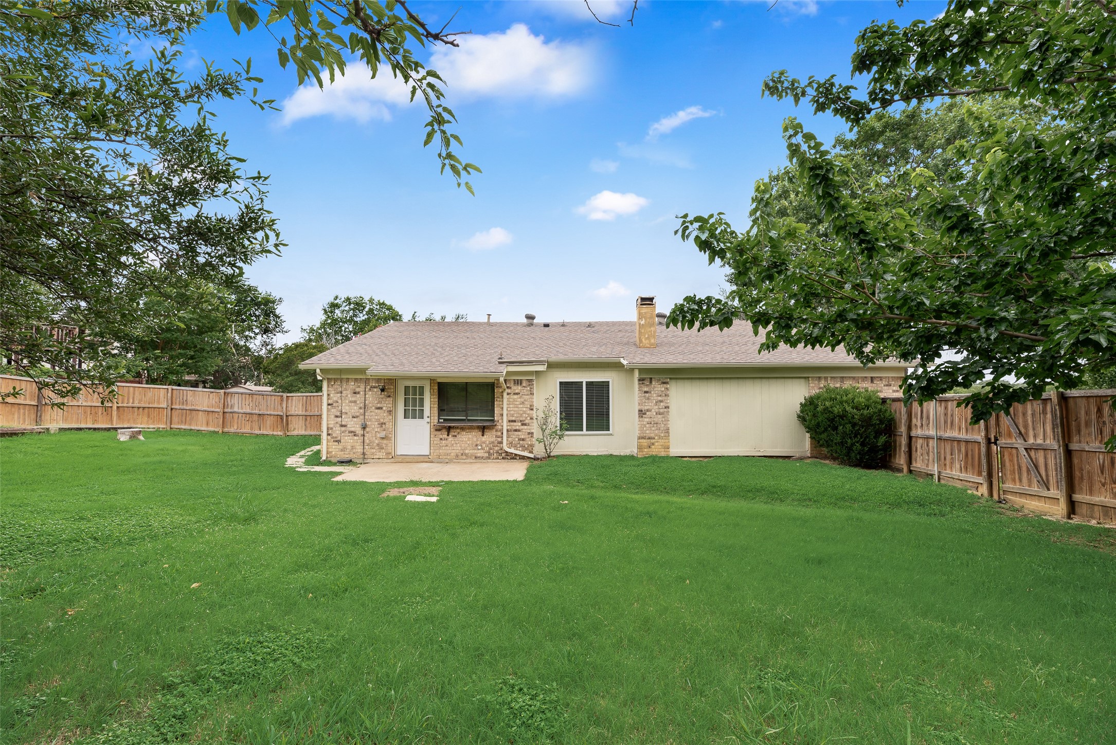 1732 Delaford Court Carrollton TX 75007
