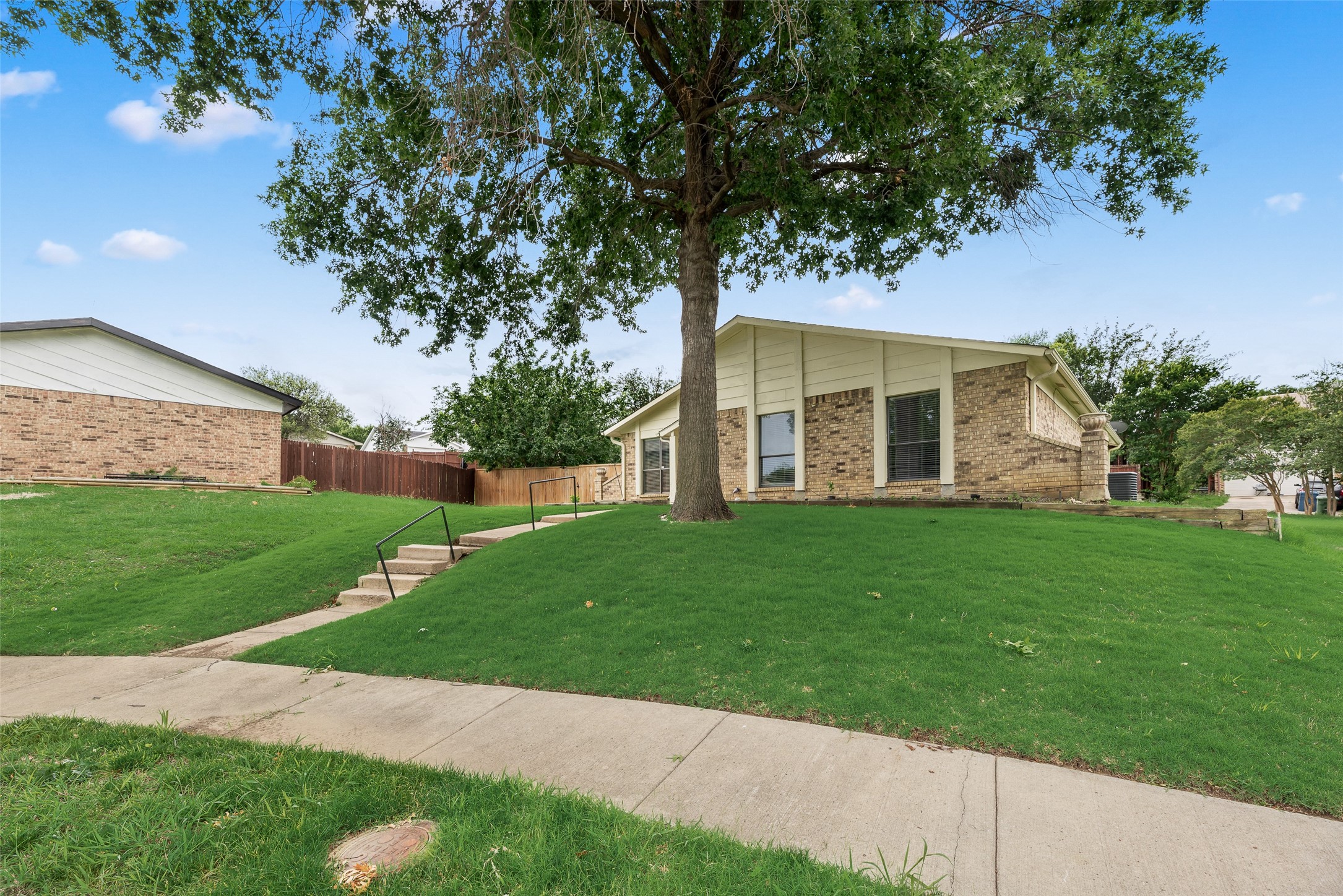 1732 Delaford Court Carrollton TX 75007
