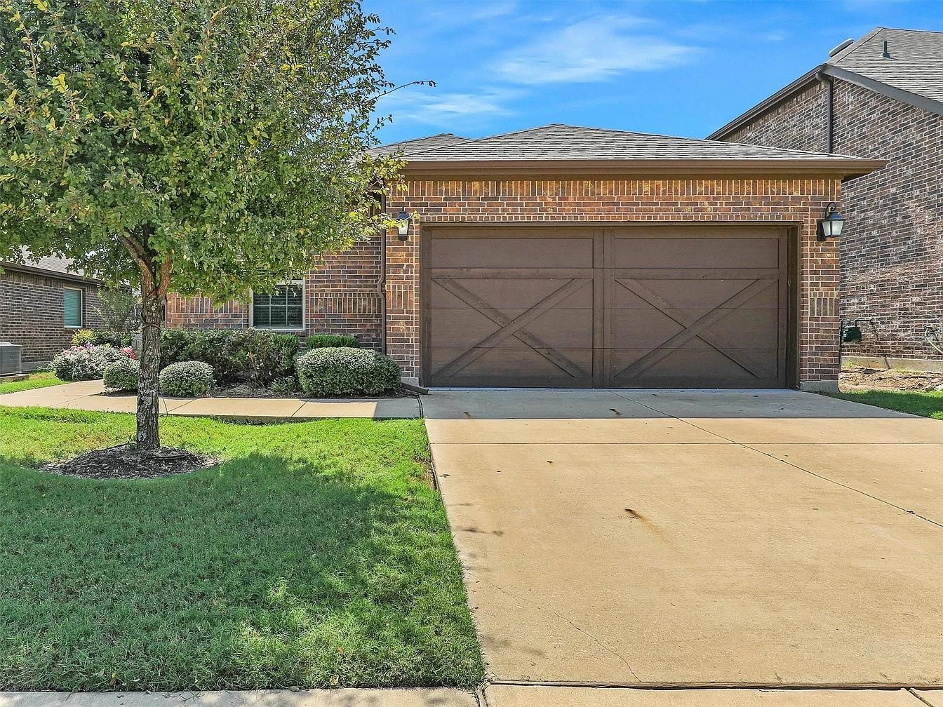 1520 Summit View Lane Little Elm TX 76227