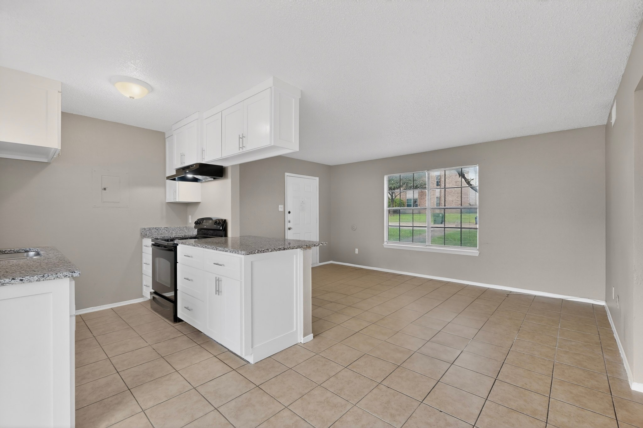 8024 Cambridge Circle White Settlement TX 76108