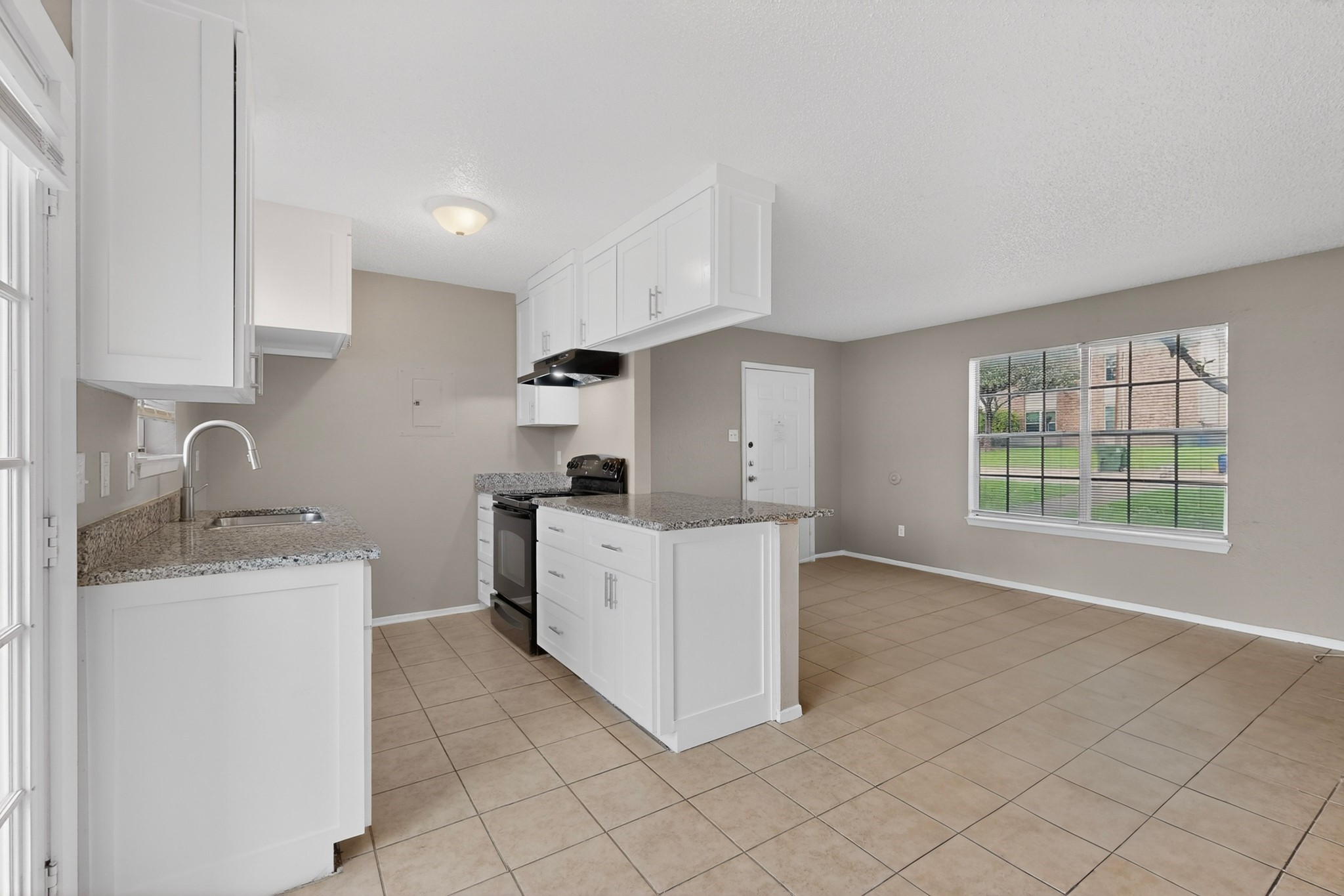 8024 Cambridge Circle White Settlement TX 76108