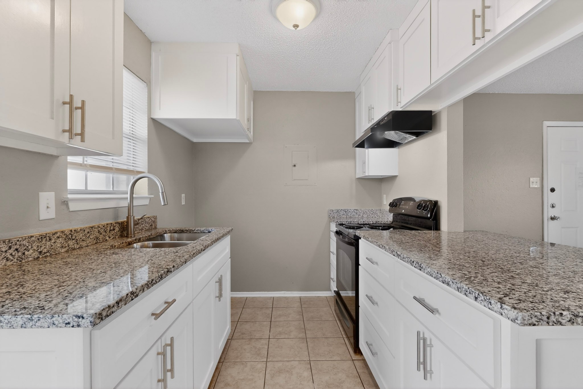 8024 Cambridge Circle White Settlement TX 76108