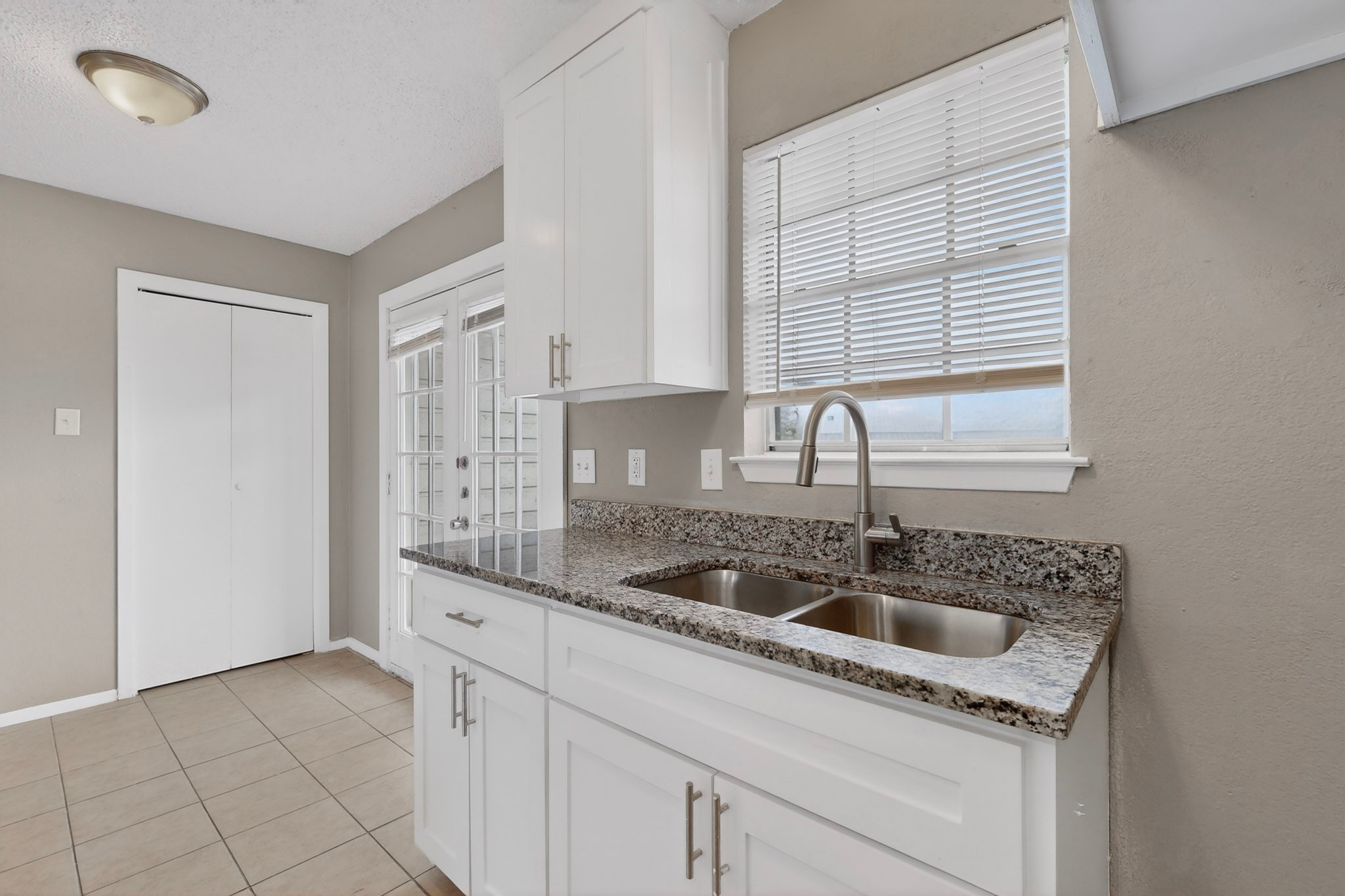 8024 Cambridge Circle White Settlement TX 76108