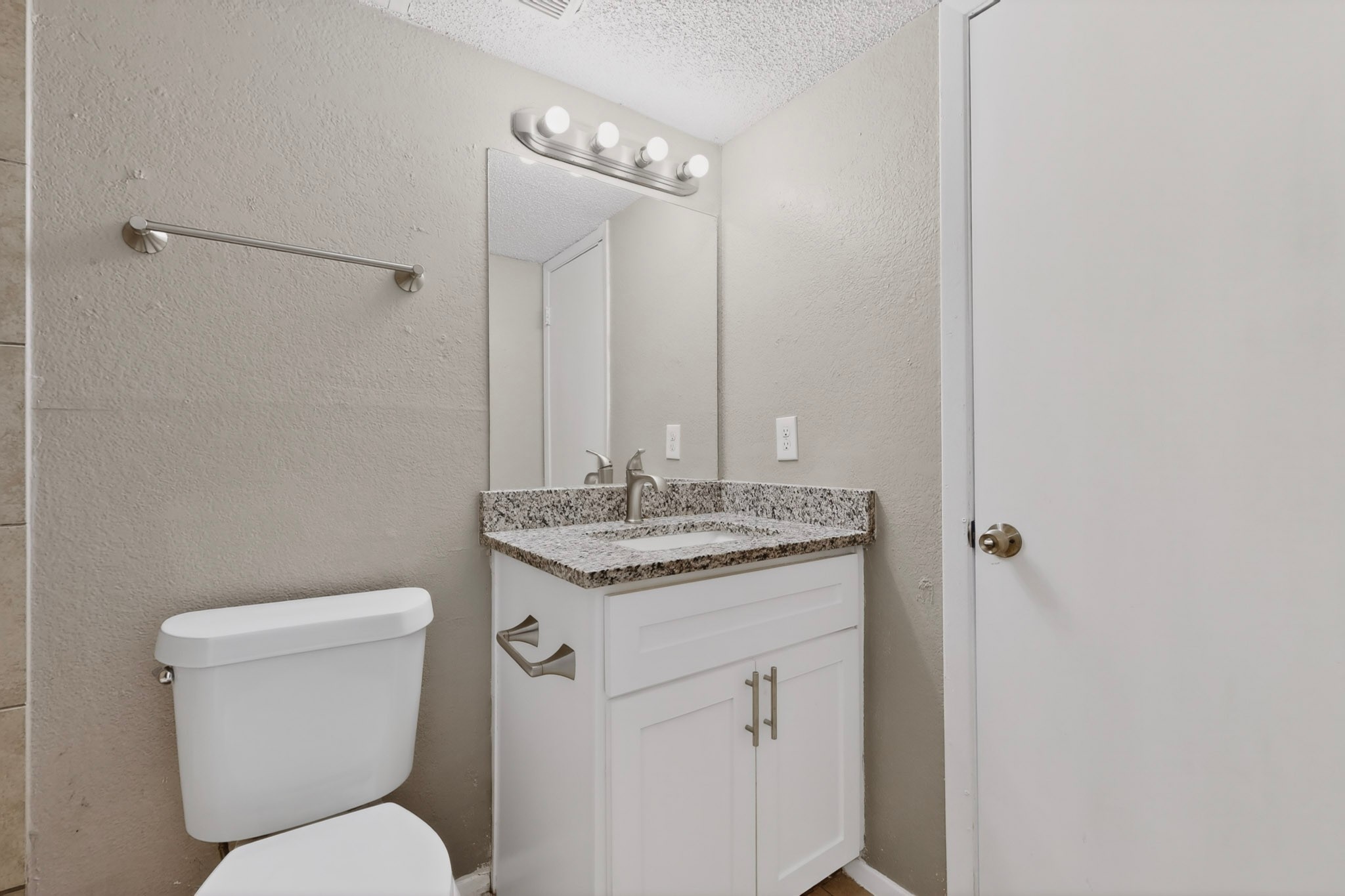 8024 Cambridge Circle White Settlement TX 76108