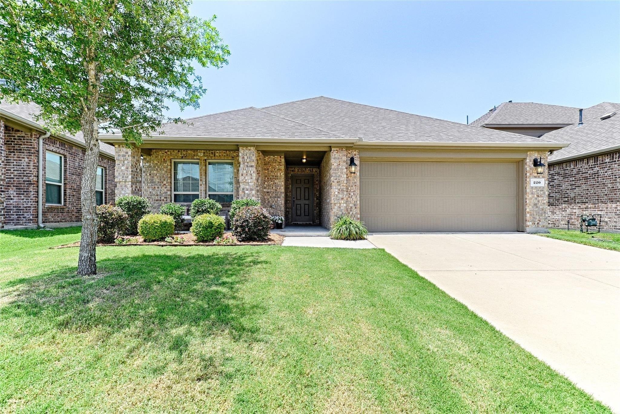 220 Noel Drive Mckinney TX 75072