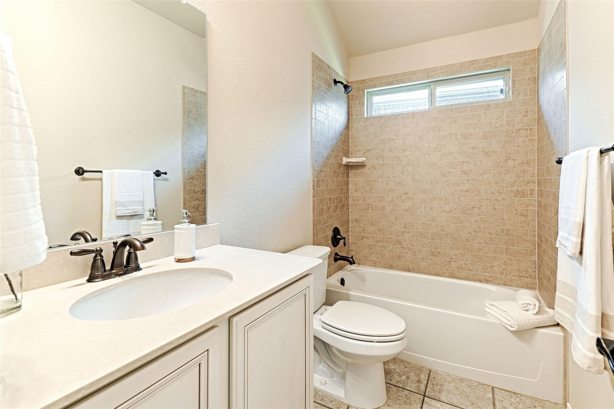 220 Noel Drive Mckinney TX 75072