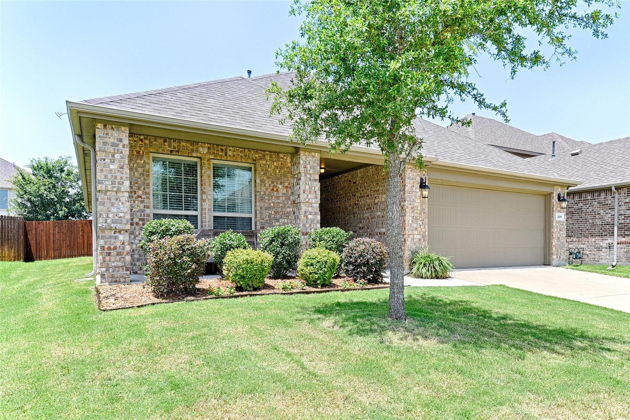 220 Noel Drive Mckinney TX 75072