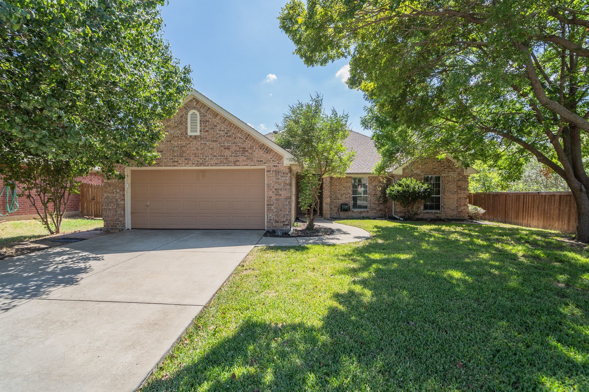1001 Porter Place Sanger TX 76266