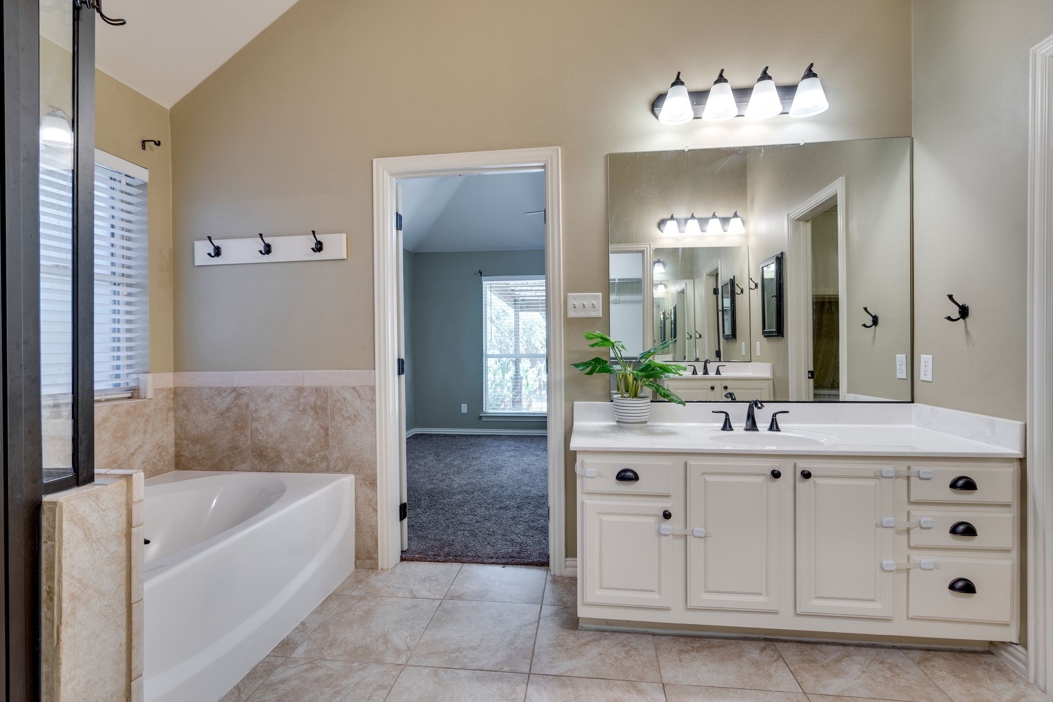 1001 Porter Place Sanger TX 76266