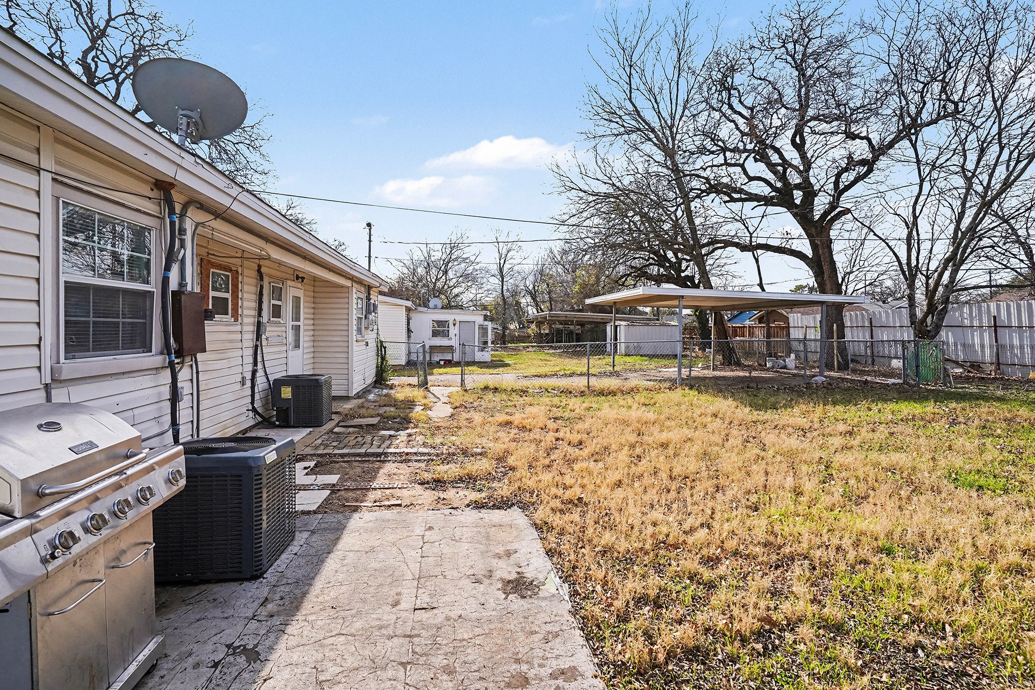 2211 Barbell Lane Fort Worth TX 76111