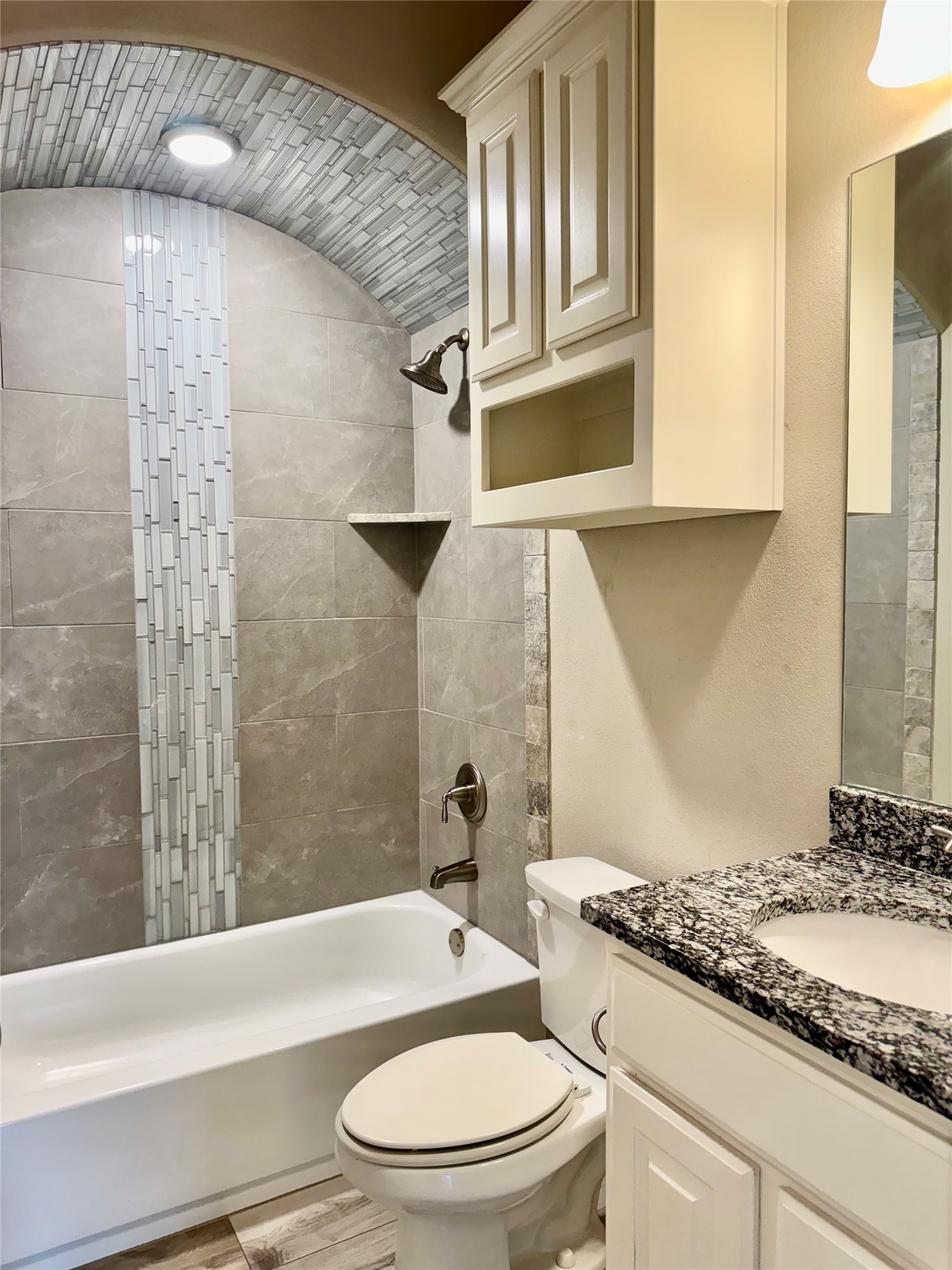 3325 Arrow Creek Drive Granbury TX 76049